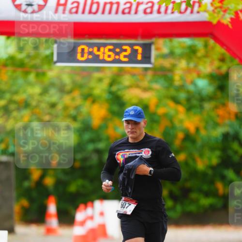 11.10.2026 - Bramfelder Halbmarathon 2026 LAZAROV Photography http://msf.ph/oto/10841918 11.10.2026 10:16:24 Laufen 0, 46, 27, 607 meine-sportfotos.de