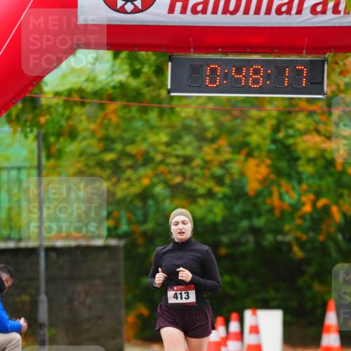 11.10.2026 - Bramfelder Halbmarathon 2026 LAZAROV Photography http://msf.ph/oto/10842039 11.10.2026 10:18:15 Laufen 413, 50, 48, 37 meine-sportfotos.de