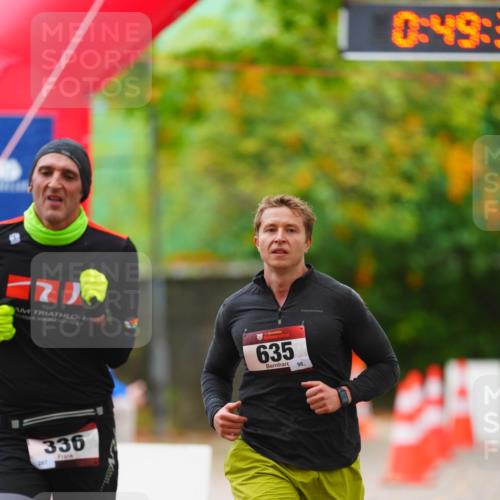 11.10.2026 - Bramfelder Halbmarathon 2026 LAZAROV Photography http://msf.ph/oto/10842176 11.10.2026 10:19:37 Laufen 700, 267, 336, 635, 98, 0, 49 meine-sportfotos.de