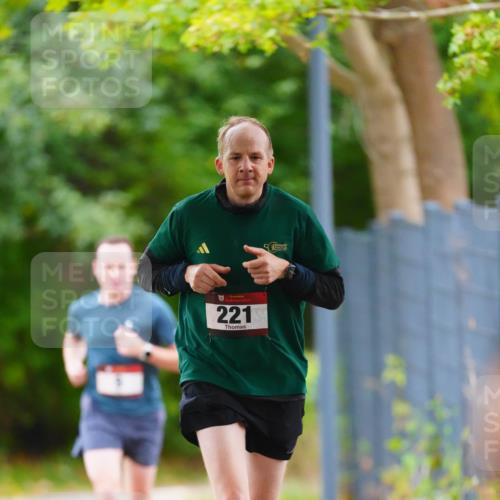 11.10.2026 - Bramfelder Halbmarathon 2026 LAZAROV Photography http://msf.ph/oto/10842237 11.10.2026 10:23:02 Laufen 221 meine-sportfotos.de