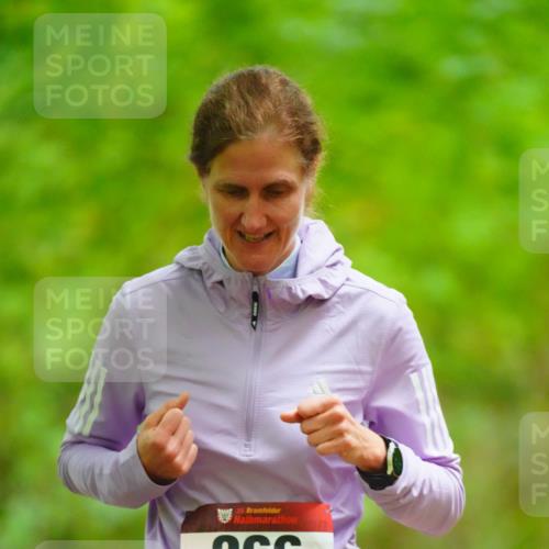 11.10.2026 - Bramfelder Halbmarathon 2026 LAZAROV Photography http://msf.ph/oto/10842351 11.10.2026 10:27:32 Laufen 35, 266, 8 meine-sportfotos.de