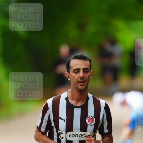 11.10.2026 - Bramfelder Halbmarathon 2026 LAZAROV Photography http://msf.ph/oto/10842541 11.10.2026 10:31:44 Laufen 35, 390, 1910 meine-sportfotos.de