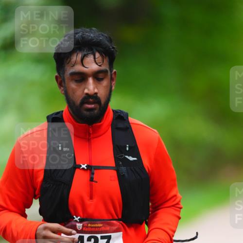 11.10.2026 - Bramfelder Halbmarathon 2026 LAZAROV Photography http://msf.ph/oto/10842545 11.10.2026 10:31:45 Laufen 250, 35, 427 meine-sportfotos.de