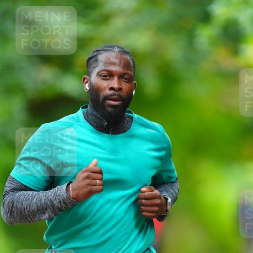 11.10.2026 - Bramfelder Halbmarathon 2026 LAZAROV Photography http://msf.ph/oto/10842773 11.10.2026 10:34:22 Laufen 98 meine-sportfotos.de