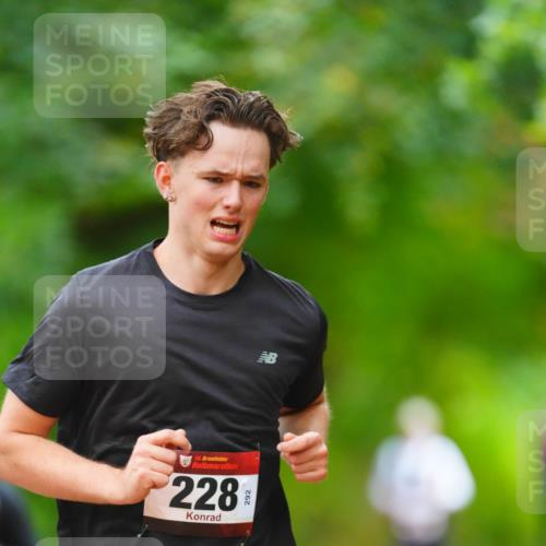 11.10.2026 - Bramfelder Halbmarathon 2026 LAZAROV Photography http://msf.ph/oto/10842973 11.10.2026 10:37:40 Laufen 35, 228 meine-sportfotos.de