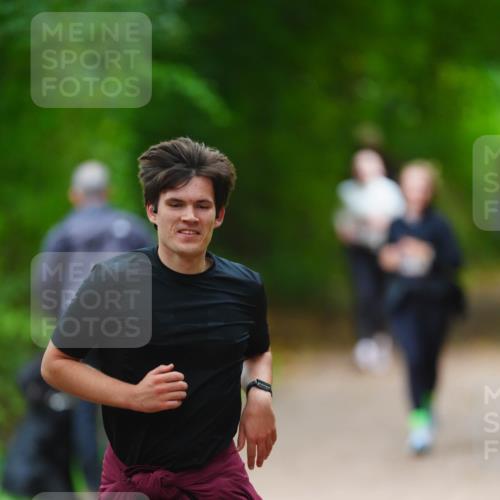 11.10.2026 - Bramfelder Halbmarathon 2026 LAZAROV Photography http://msf.ph/oto/10843142 11.10.2026 10:39:49 Laufen  meine-sportfotos.de