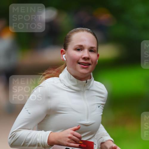 11.10.2026 - Bramfelder Halbmarathon 2026 LAZAROV Photography http://msf.ph/oto/10843174 11.10.2026 10:40:10 Laufen 457 meine-sportfotos.de