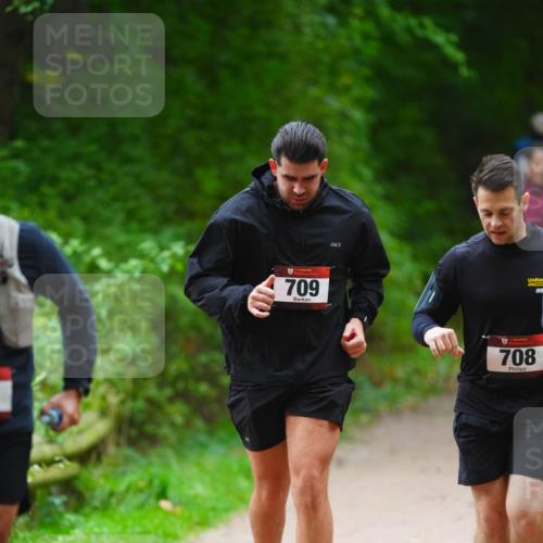 11.10.2026 - Bramfelder Halbmarathon 2026 LAZAROV Photography http://msf.ph/oto/10843402 11.10.2026 10:42:34 Laufen 709, 708 meine-sportfotos.de