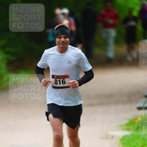 11.10.2026 - Bramfelder Halbmarathon 2026 LAZAROV Photography http://msf.ph/oto/10843415 11.10.2026 10:42:59 Laufen 816 meine-sportfotos.de