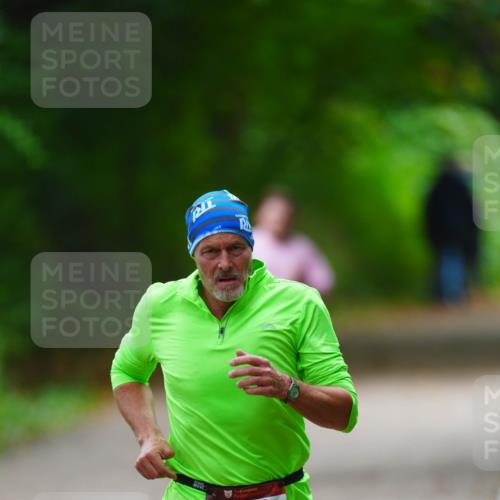 11.10.2026 - Bramfelder Halbmarathon 2026 LAZAROV Photography http://msf.ph/oto/10843470 11.10.2026 10:43:26 Laufen 262 meine-sportfotos.de