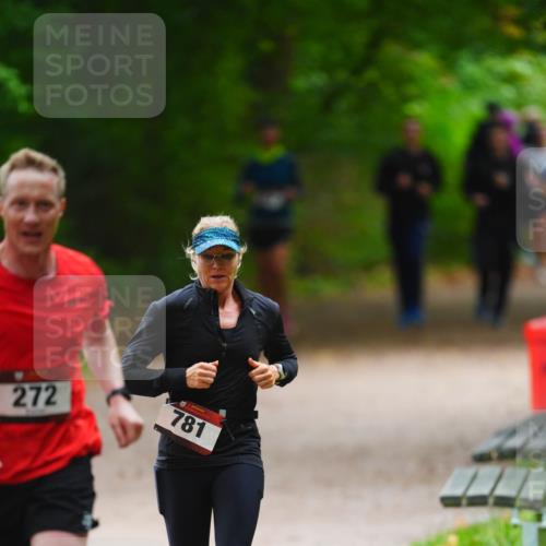 11.10.2026 - Bramfelder Halbmarathon 2026 LAZAROV Photography http://msf.ph/oto/10843500 11.10.2026 10:43:55 Laufen 272, 781 meine-sportfotos.de