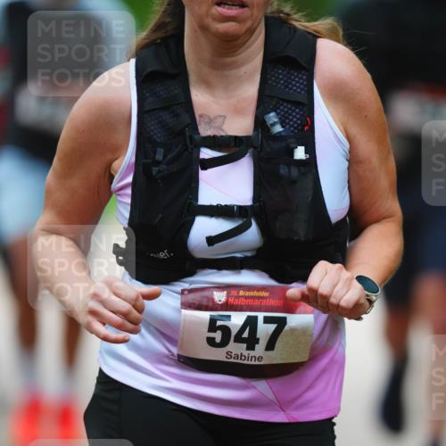 11.10.2026 - Bramfelder Halbmarathon 2026 LAZAROV Photography http://msf.ph/oto/10843586 11.10.2026 10:47:05 Laufen 35, 547 meine-sportfotos.de