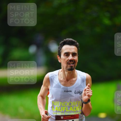 11.10.2026 - Bramfelder Halbmarathon 2026 LAZAROV Photography http://msf.ph/oto/10843635 11.10.2026 10:47:47 Laufen 734 meine-sportfotos.de