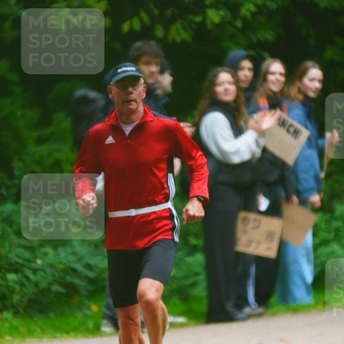 11.10.2026 - Bramfelder Halbmarathon 2026 LAZAROV Photography http://msf.ph/oto/10843709 11.10.2026 10:49:39 Laufen 37 meine-sportfotos.de