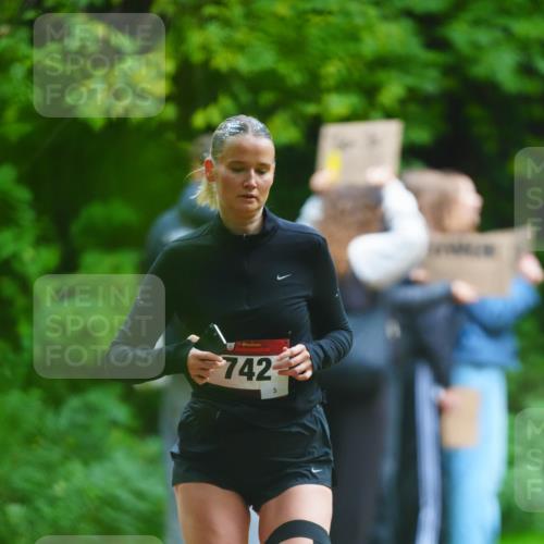 11.10.2026 - Bramfelder Halbmarathon 2026 LAZAROV Photography http://msf.ph/oto/10843734 11.10.2026 10:50:01 Laufen 742 meine-sportfotos.de