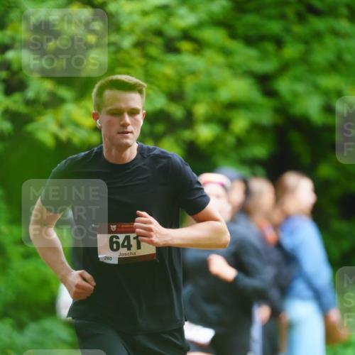 11.10.2026 - Bramfelder Halbmarathon 2026 LAZAROV Photography http://msf.ph/oto/10843763 11.10.2026 10:50:50 Laufen 260, 15, 641 meine-sportfotos.de