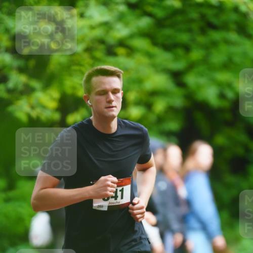 11.10.2026 - Bramfelder Halbmarathon 2026 LAZAROV Photography http://msf.ph/oto/10843764 11.10.2026 10:50:50 Laufen 260, 41 meine-sportfotos.de
