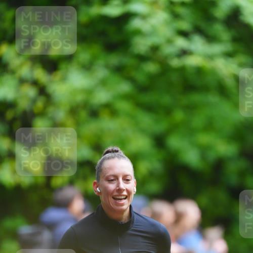 11.10.2026 - Bramfelder Halbmarathon 2026 LAZAROV Photography http://msf.ph/oto/10843906 11.10.2026 10:53:32 Laufen 526 meine-sportfotos.de