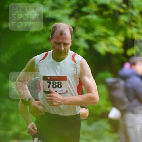 11.10.2026 - Bramfelder Halbmarathon 2026 LAZAROV Photography http://msf.ph/oto/10844068 11.10.2026 10:56:17 Laufen 788, 245 meine-sportfotos.de