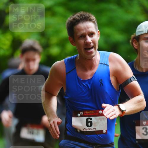 11.10.2026 - Bramfelder Halbmarathon 2026 LAZAROV Photography http://msf.ph/oto/10844092 11.10.2026 10:56:32 Laufen 35, 6, 3 meine-sportfotos.de