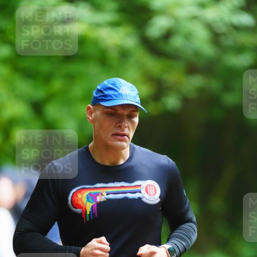 11.10.2026 - Bramfelder Halbmarathon 2026 LAZAROV Photography http://msf.ph/oto/10844202 11.10.2026 10:57:43 Laufen 607, 1910 meine-sportfotos.de