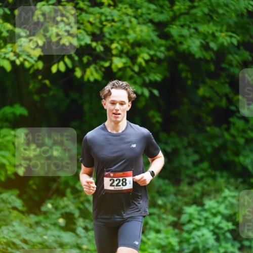 11.10.2026 - Bramfelder Halbmarathon 2026 LAZAROV Photography http://msf.ph/oto/10844226 11.10.2026 10:58:09 Laufen 228 meine-sportfotos.de
