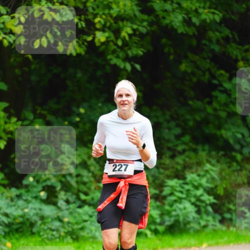 11.10.2026 - Bramfelder Halbmarathon 2026 LAZAROV Photography http://msf.ph/oto/10844320 11.10.2026 10:59:14 Laufen 227 meine-sportfotos.de
