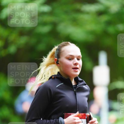 11.10.2026 - Bramfelder Halbmarathon 2026 LAZAROV Photography http://msf.ph/oto/10844370 11.10.2026 10:59:44 Laufen  meine-sportfotos.de