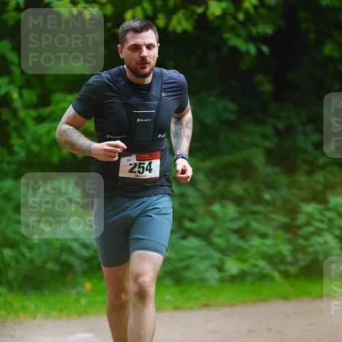 11.10.2026 - Bramfelder Halbmarathon 2026 LAZAROV Photography http://msf.ph/oto/10844427 11.10.2026 11:00:26 Laufen 34, 254 meine-sportfotos.de