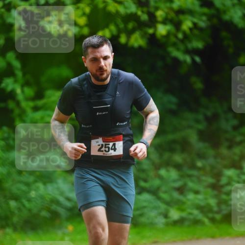 11.10.2026 - Bramfelder Halbmarathon 2026 LAZAROV Photography http://msf.ph/oto/10844428 11.10.2026 11:00:27 Laufen 34, 254 meine-sportfotos.de