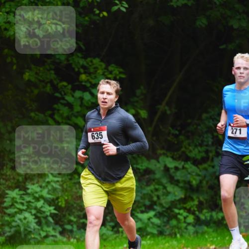 11.10.2026 - Bramfelder Halbmarathon 2026 LAZAROV Photography http://msf.ph/oto/10844621 11.10.2026 11:03:10 Laufen 635, 98, 97, 271 meine-sportfotos.de