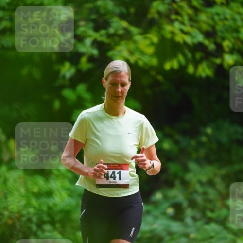 11.10.2026 - Bramfelder Halbmarathon 2026 LAZAROV Photography http://msf.ph/oto/10844673 11.10.2026 11:03:55 Laufen 35, 441 meine-sportfotos.de