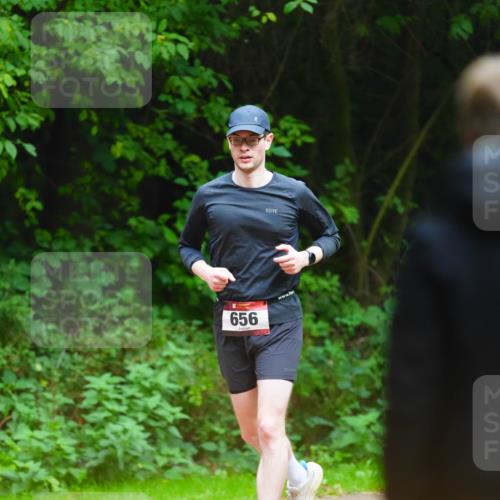 11.10.2026 - Bramfelder Halbmarathon 2026 LAZAROV Photography http://msf.ph/oto/10844749 11.10.2026 11:05:46 Laufen 656 meine-sportfotos.de