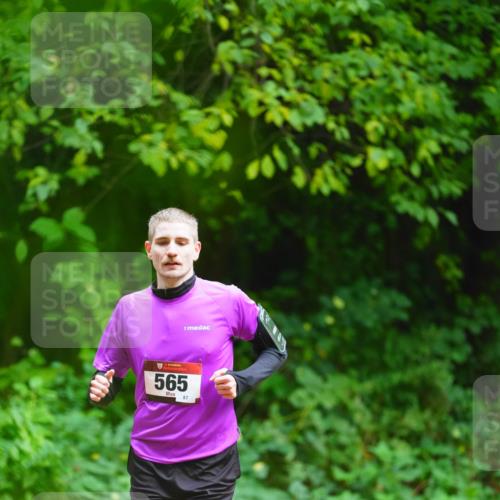 11.10.2026 - Bramfelder Halbmarathon 2026 LAZAROV Photography http://msf.ph/oto/10844782 11.10.2026 11:06:12 Laufen 565, 87 meine-sportfotos.de
