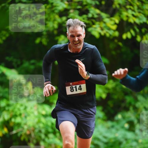 11.10.2026 - Bramfelder Halbmarathon 2026 LAZAROV Photography http://msf.ph/oto/10844811 11.10.2026 11:06:31 Laufen 814 meine-sportfotos.de