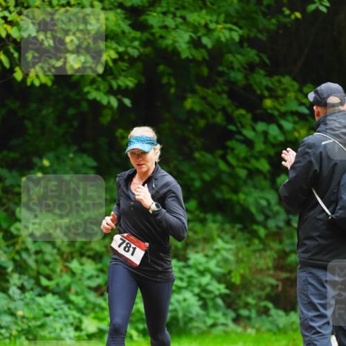 11.10.2026 - Bramfelder Halbmarathon 2026 LAZAROV Photography http://msf.ph/oto/10844824 11.10.2026 11:06:46 Laufen 781 meine-sportfotos.de