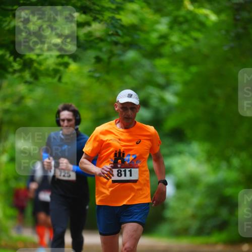 11.10.2026 - Bramfelder Halbmarathon 2026 LAZAROV Photography http://msf.ph/oto/10845186 11.10.2026 11:14:24 Laufen 725, 811 meine-sportfotos.de