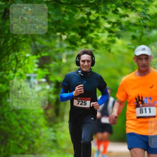 11.10.2026 - Bramfelder Halbmarathon 2026 LAZAROV Photography http://msf.ph/oto/10845189 11.10.2026 11:14:25 Laufen 725, 811 meine-sportfotos.de