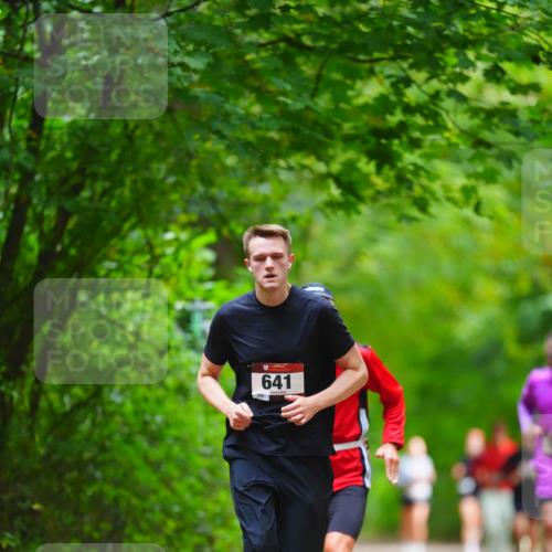 11.10.2026 - Bramfelder Halbmarathon 2026 LAZAROV Photography http://msf.ph/oto/10845227 11.10.2026 11:14:54 Laufen 260, 641 meine-sportfotos.de