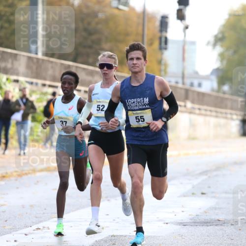 25.10.2026 - hella hamburg halbmarathon Jannik Wohlers http://msf.ph/oto/10847933 25.10.2026 10:11:12 Lombardsbrücke 55, 52, 37 meine-sportfotos.de