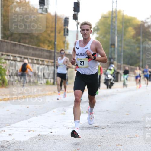25.10.2026 - hella hamburg halbmarathon Jannik Wohlers http://msf.ph/oto/10847945 25.10.2026 10:11:35 Lombardsbrücke 27 meine-sportfotos.de