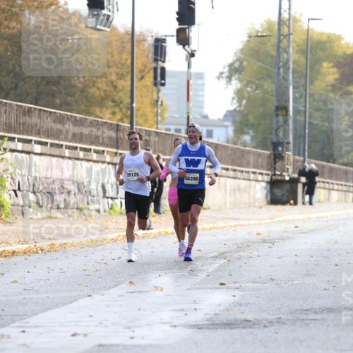 25.10.2026 - hella hamburg halbmarathon Jannik Wohlers http://msf.ph/oto/10848087 25.10.2026 10:14:19 Lombardsbrücke 23197, 30471, 34723 meine-sportfotos.de
