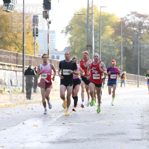 25.10.2026 - hella hamburg halbmarathon Jannik Wohlers http://msf.ph/oto/10848103 25.10.2026 10:14:29 Lombardsbrücke  meine-sportfotos.de