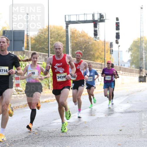 25.10.2026 - hella hamburg halbmarathon Jannik Wohlers http://msf.ph/oto/10848115 25.10.2026 10:14:33 Lombardsbrücke 35561, 34396, 33716, 40, 30965, 11655 meine-sportfotos.de