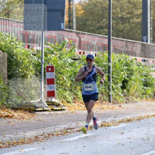 25.10.2026 - hella hamburg halbmarathon Jannik Wohlers http://msf.ph/oto/10848186 25.10.2026 10:15:09 Lombardsbrücke 13398, 36367, 22899 meine-sportfotos.de