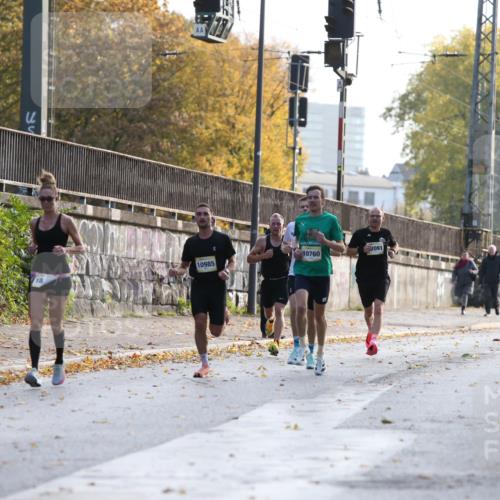 25.10.2026 - hella hamburg halbmarathon Jannik Wohlers http://msf.ph/oto/10848214 25.10.2026 10:15:19 Lombardsbrücke 34314, 3388, 33610, 22628, 34758 meine-sportfotos.de