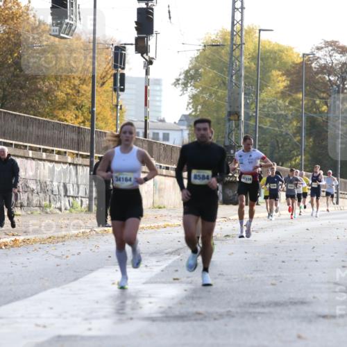 25.10.2026 - hella hamburg halbmarathon Jannik Wohlers http://msf.ph/oto/10848294 25.10.2026 10:15:51 Lombardsbrücke 17621, 35621 meine-sportfotos.de