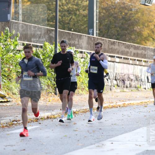 25.10.2026 - hella hamburg halbmarathon Jannik Wohlers http://msf.ph/oto/10848332 25.10.2026 10:16:06 Lombardsbrücke 5288 meine-sportfotos.de