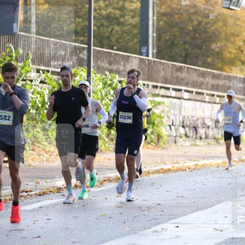 25.10.2026 - hella hamburg halbmarathon Jannik Wohlers http://msf.ph/oto/10848338 25.10.2026 10:16:06 Lombardsbrücke 5288 meine-sportfotos.de