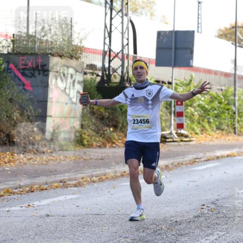 25.10.2026 - hella hamburg halbmarathon Jannik Wohlers http://msf.ph/oto/10848396 25.10.2026 10:16:29 Lombardsbrücke 23456, 36317 meine-sportfotos.de